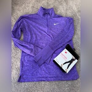 Nike XS Sweatshirt & S Leggings Bundle